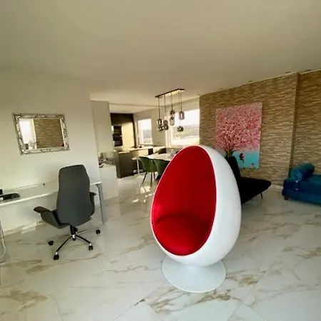 Exclusive Penthouse In * Pforzheim